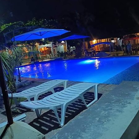 Rrj'S Beach Resort Oslob Ngoại thất bức ảnh